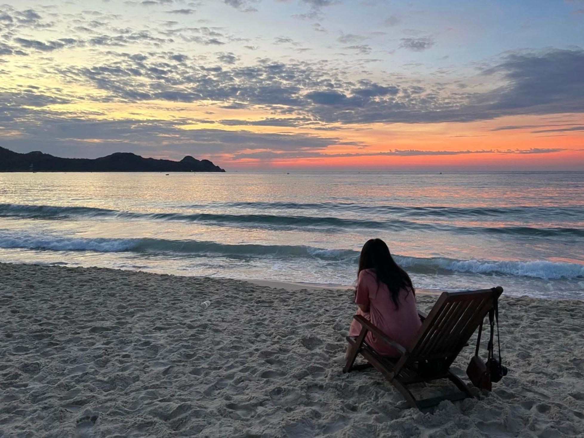 Robinson Beach Bungalow Vinh Hoa ภายนอก รูปภาพ