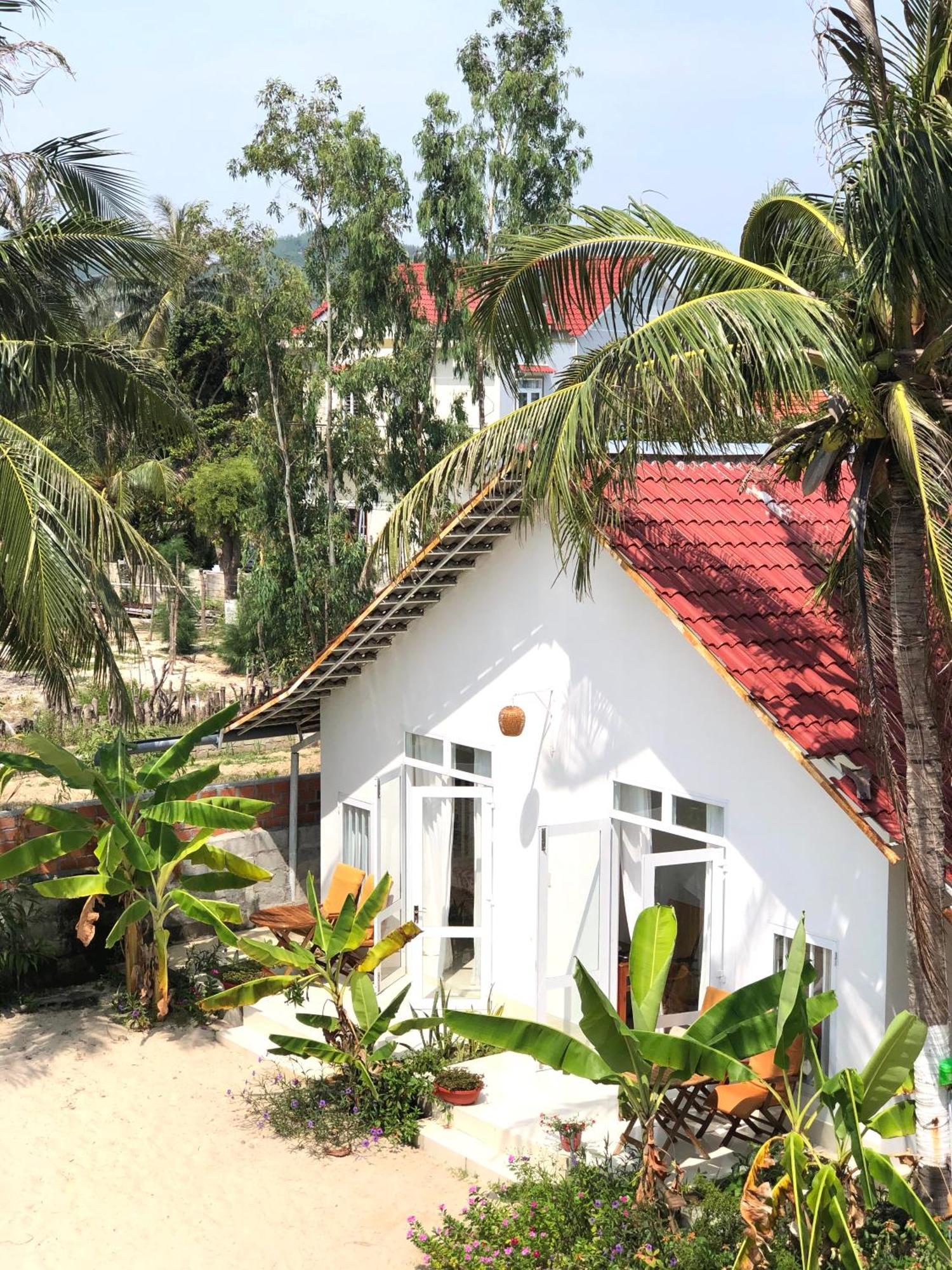 Robinson Beach Bungalow Vinh Hoa ภายนอก รูปภาพ