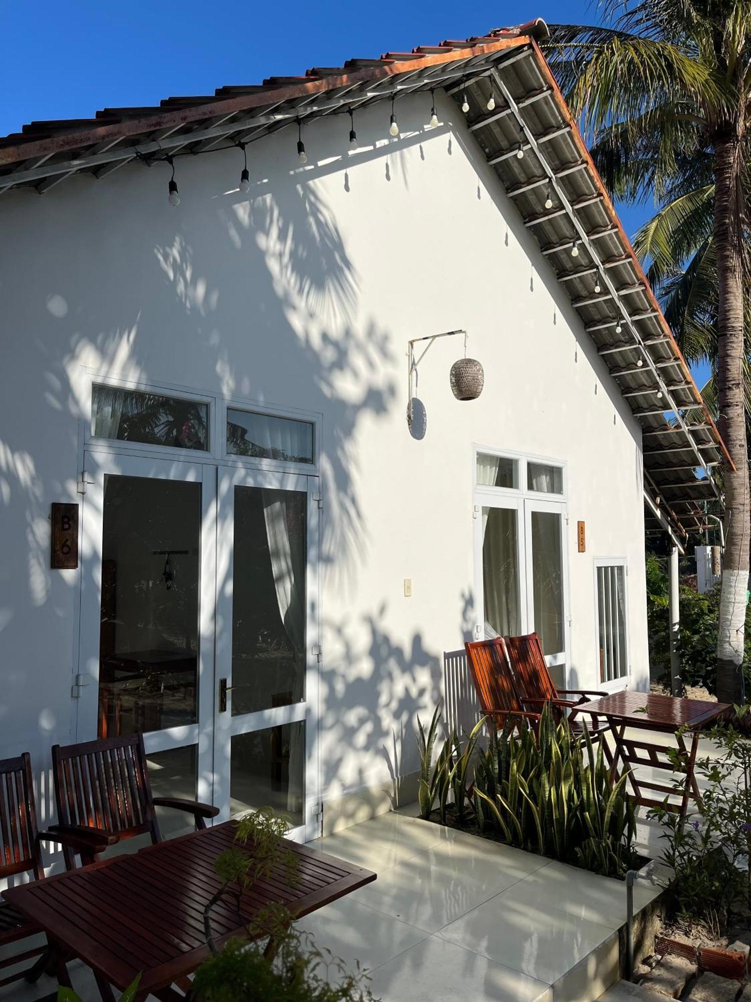 Robinson Beach Bungalow Vinh Hoa ภายนอก รูปภาพ